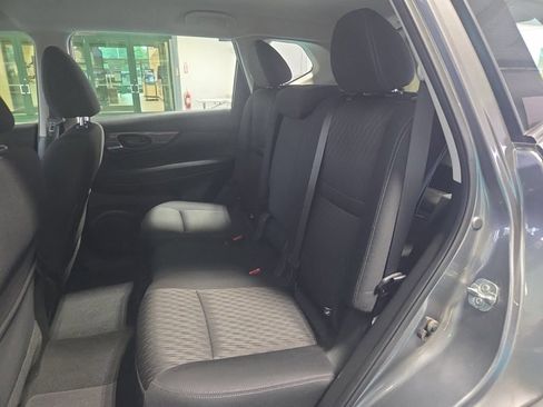 Used 2020 Nissan Rogue S AWD/4WD image 8