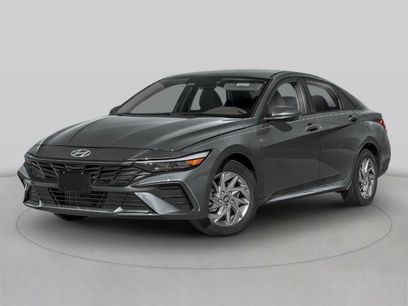 New 2025 Hyundai Elantra SEL