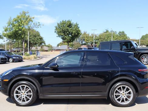 Used 2021 Porsche Cayenne image 6