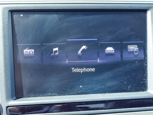 Used 2017 Volkswagen Golf S FWD image 4