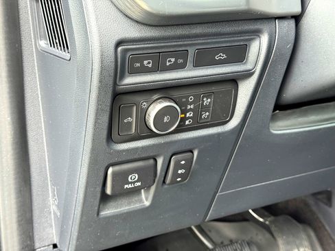 Certified 2021 Ford F150 Lariat w/ Equipment Group 502A High RWD image 13