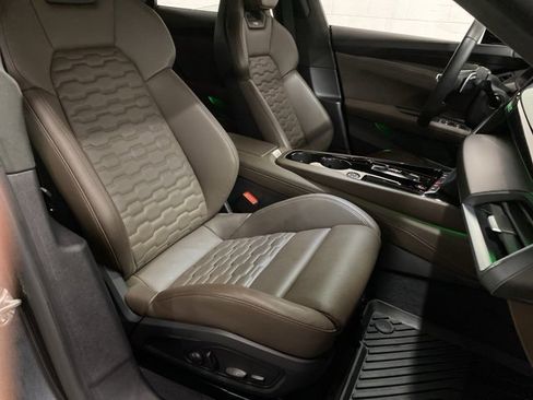 Used 2023 Audi RS e-tron GT w/ Carbon Performance Package image 82