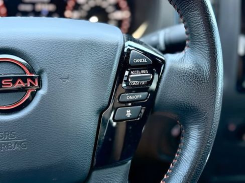 Used 2022 Nissan Frontier PRO-4X w/ Technology Package AWD/4WD image 34