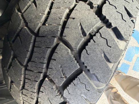 Used 2016 RAM 1500 Laramie w/ Convenience Group AWD/4WD image 5