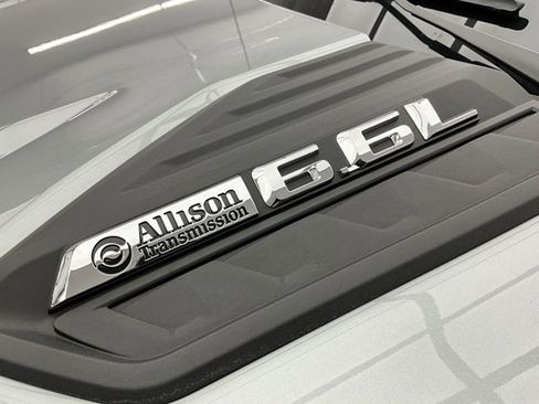 Used 2024 Chevrolet Silverado 3500 High Country w/ High Country Premium Package image 25