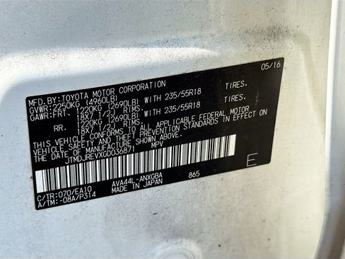 Used 2016 Toyota RAV4 Limited image 40