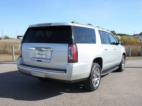 Used 2019 GMC Yukon XL Denali image 20