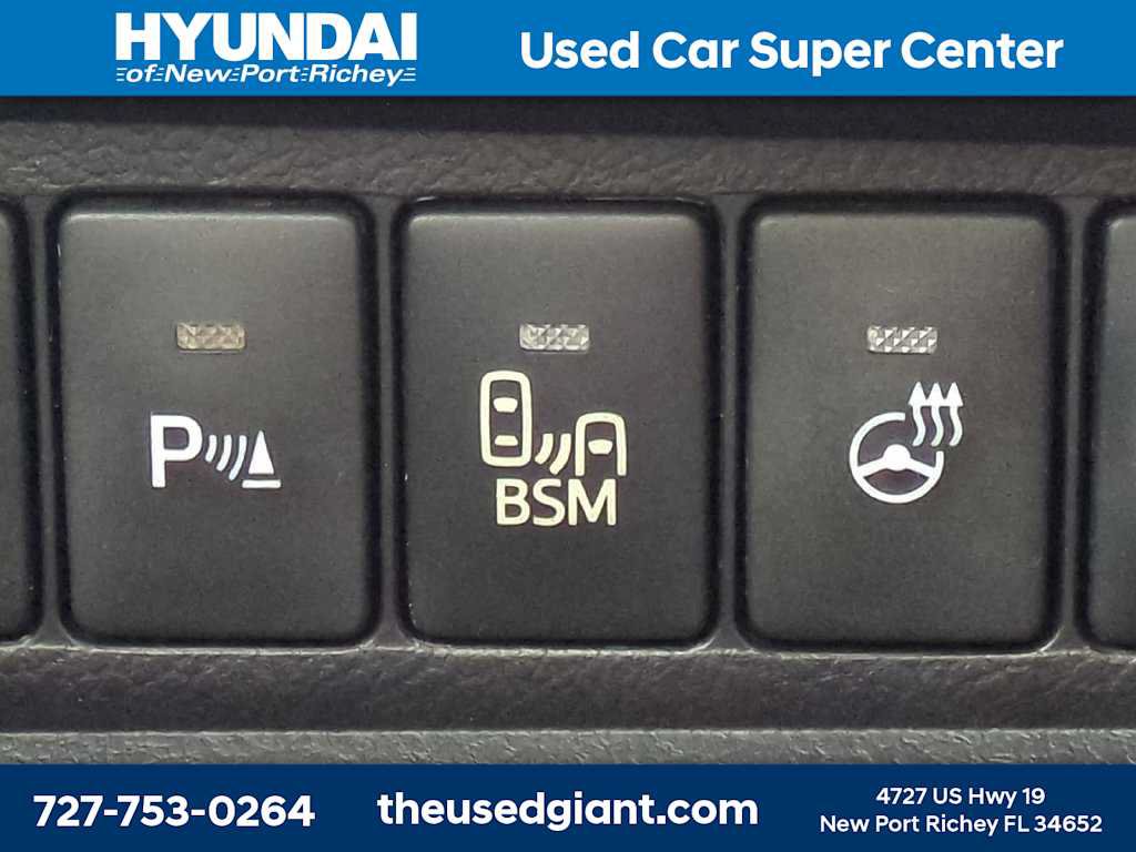 Used 2015 Toyota Sienna Limited Premium w/ Advanced Technology Package FWD image 27