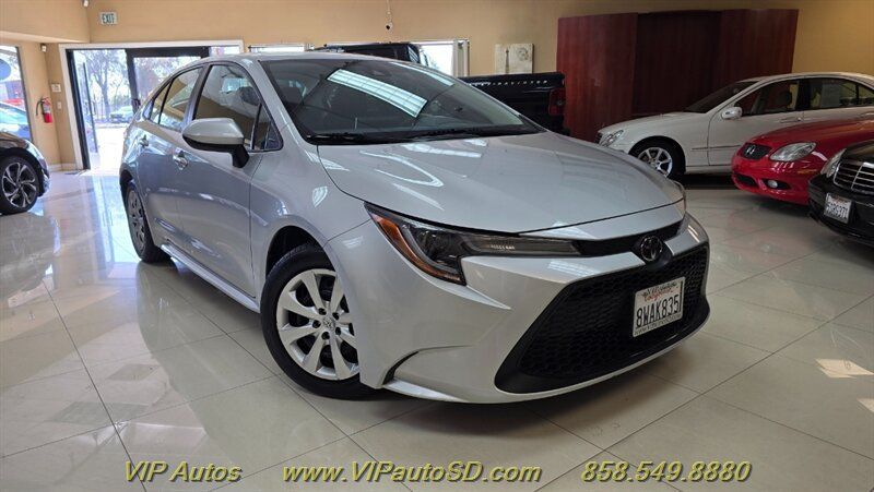 Used 2021 Toyota Corolla LE w/ Carpet Mat Package (TMS) FWD image 1