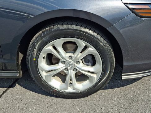 Certified 2023 Honda Accord LX image 9