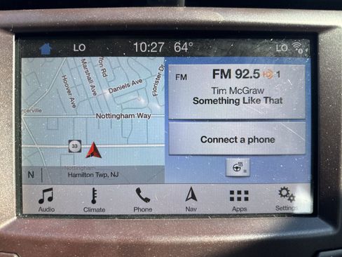 Used 2019 Ford Fusion Titanium image 2