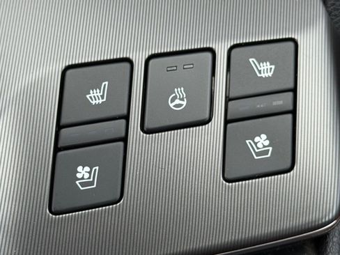 Certified 2026 Kia Sportage SX FWD image 24