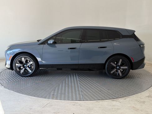 Used 2024 BMW iX xDrive50 w/ Premium Package AWD/4WD image 2