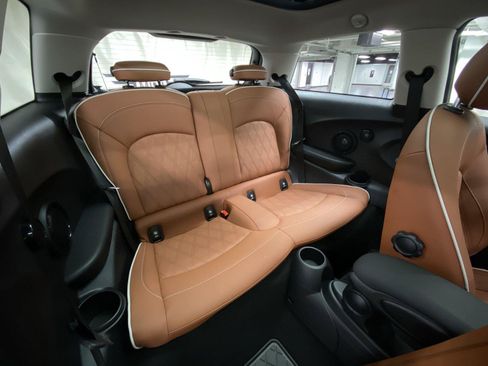 Used 2024 MINI Cooper SE FWD image 29