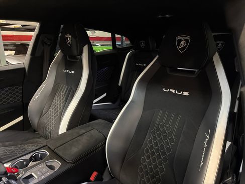 Used 2023 Lamborghini Urus Performante image 26