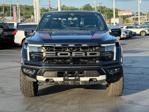 Used 2025 Ford F150 Raptor AWD/4WD image 9