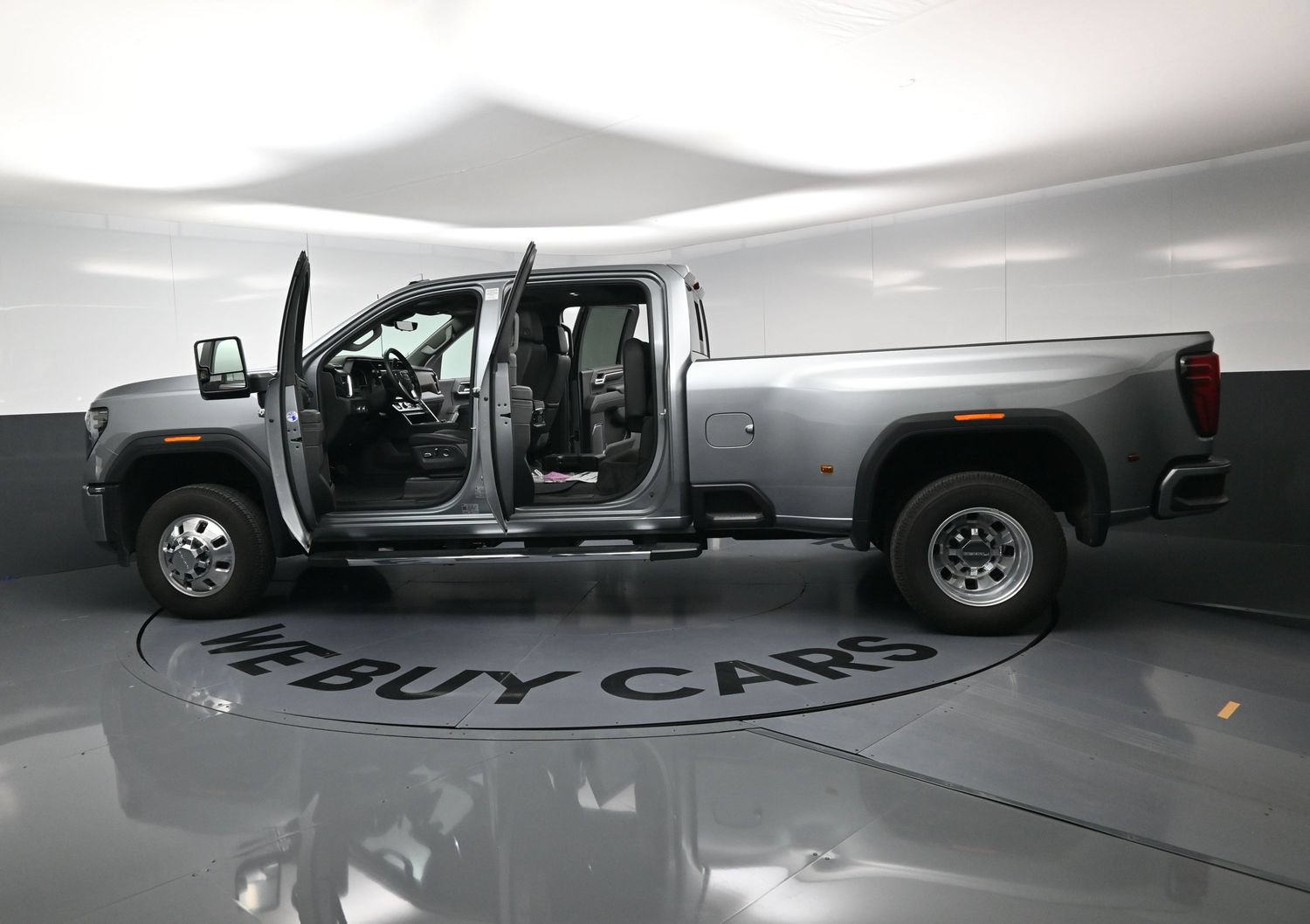 Used 2026 GMC Sierra 3500 Denali w/ Denali Reserve Package AWD/4WD image 12