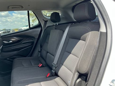 Used 2024 GMC Terrain SLE FWD image 22