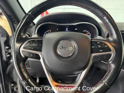 Used 2020 Jeep Grand Cherokee Trailhawk w/ Trailhawk Luxury Group AWD/4WD image 15