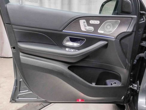 Certified 2022 Mercedes-Benz GLS 450 4MATIC image 24