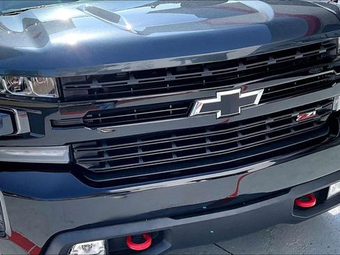 Used 2019 Chevrolet Silverado 1500 LT Trail Boss w/ Convenience Package image 32