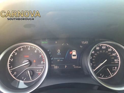 Used 2021 Toyota Camry XLE image 23