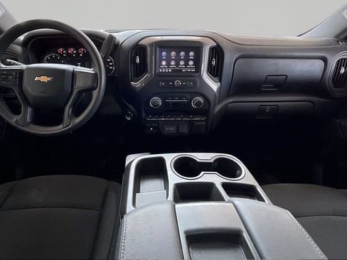 Used 2025 Chevrolet Silverado 2500 Custom w/ Custom Value Package AWD/4WD image 7