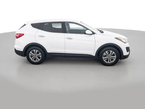 Used 2016 Hyundai Santa Fe Sport FWD image 4