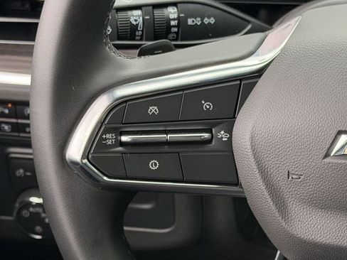 Used 2025 Chevrolet Tahoe LS image 14