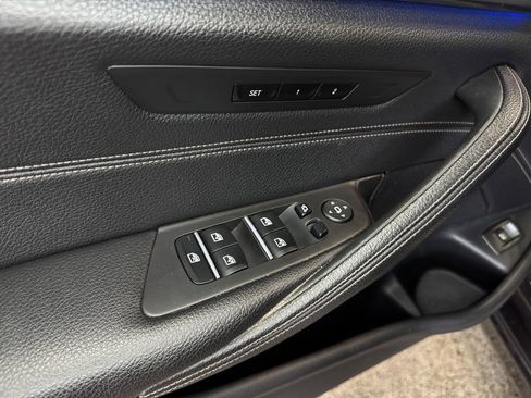 Used 2019 BMW 540i xDrive w/ Convenience Package AWD/4WD image 11