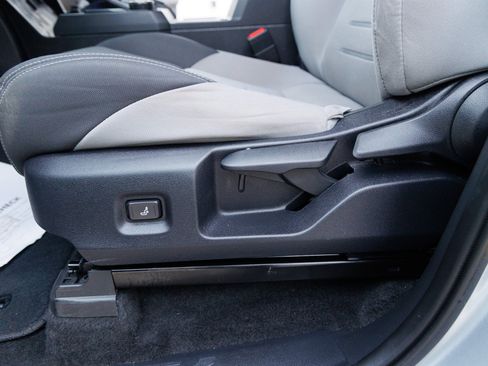 Used 2024 Toyota Tacoma TRD Sport image 36