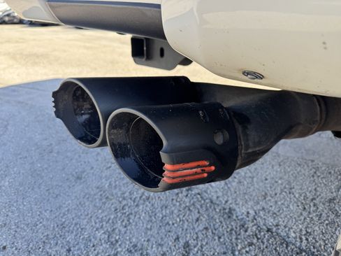 Used 2020 Ford F250 Lariat w/ Lariat Ultimate Package image 40