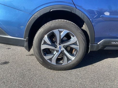Used 2020 Subaru Outback Limited image 30