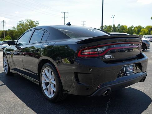 Used 2022 Dodge Charger GT RWD image 3