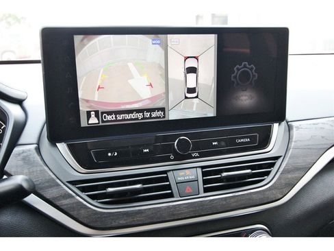 New 2025 Nissan Altima 2.5 SL image 19