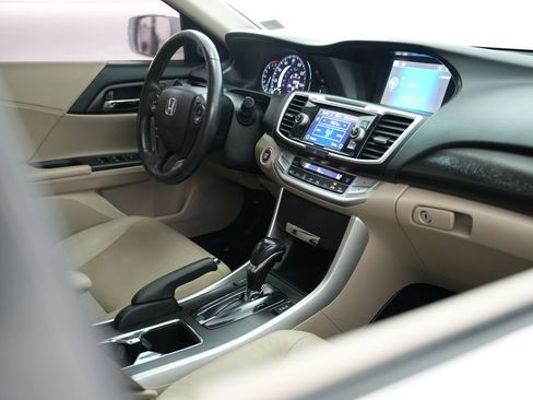 Used 2014 Honda Accord EX-L image 51
