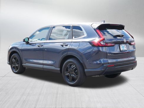 Used 2025 Honda CR-V LX image 5