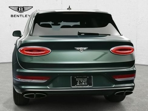 Certified 2023 Bentley Bentayga AWD/4WD image 7
