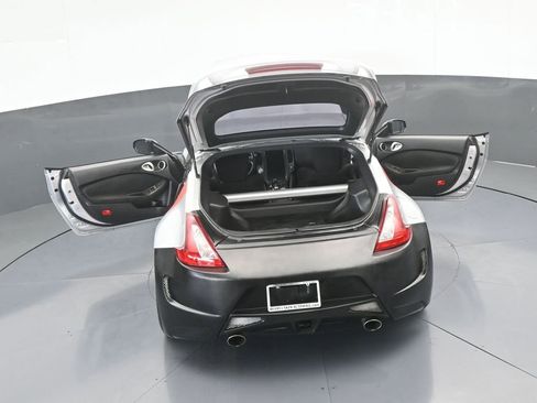 Used 2020 Nissan 370Z w/ Sport Package image 62