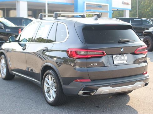 Used 2019 BMW X5 xDrive40i w/ Convenience Package AWD/4WD image 5