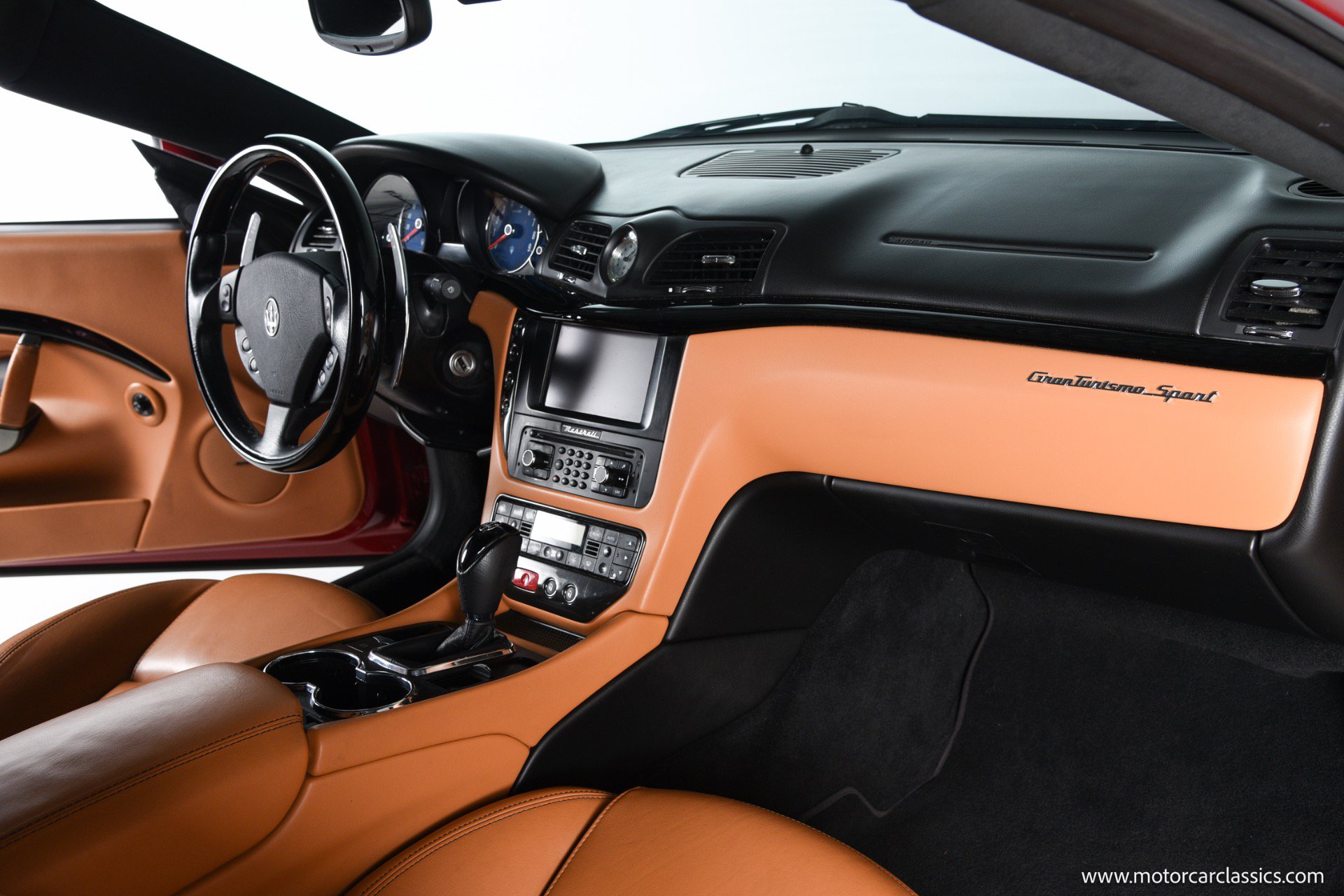 Used 2014 Maserati GranTurismo MC RWD image 23
