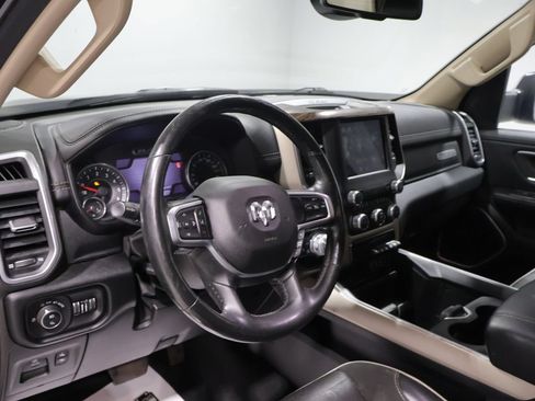 Certified 2019 RAM 1500 Laramie AWD/4WD image 16