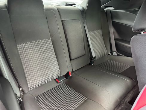 Used 2018 Dodge Challenger T/A image 28