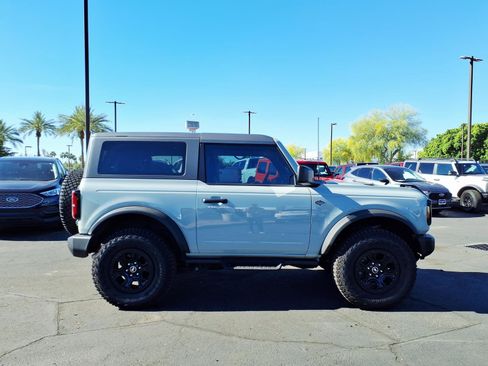 Certified 2023 Ford Bronco Wildtrak image 7