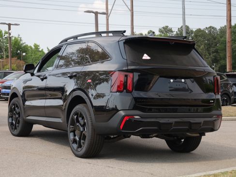 New 2026 Kia Sorento SX Prestige AWD/4WD image 4