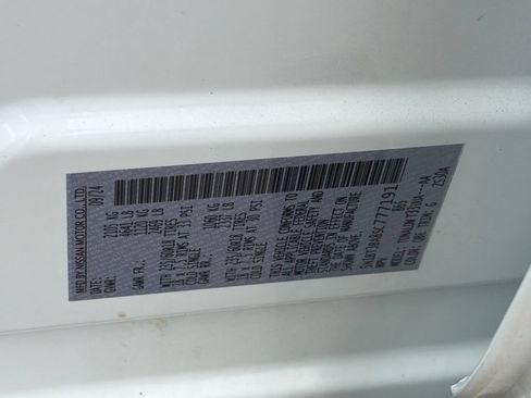 Used 2025 Nissan Rogue SV FWD image 33