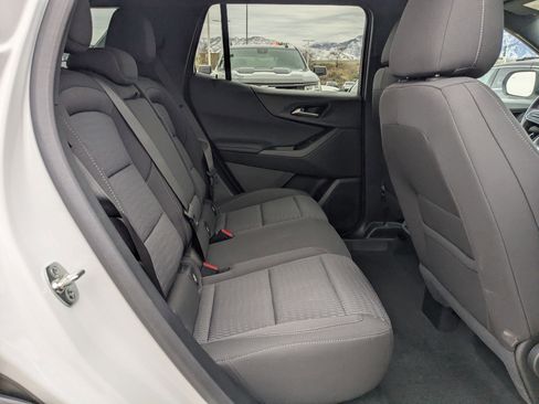 Certified 2025 Chevrolet Equinox LT w/ Safety and Technology Package image 18