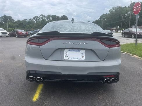 Used 2018 Kia Stinger GT2 AWD/4WD image 5
