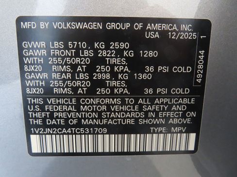 New 2026 Volkswagen Atlas SE image 28