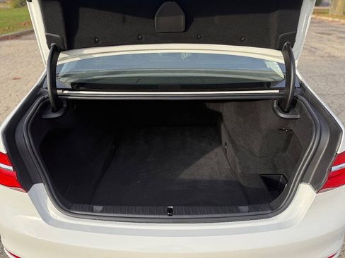 Used 2016 BMW 750i xDrive image 15